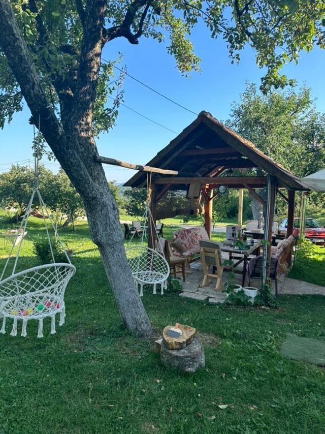 Gazdinstvo Tadic Vendégház Nikšić Kültér fotó